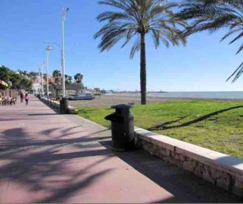 Estudio 1 Primera Linea Playa Malaga Exterior photo